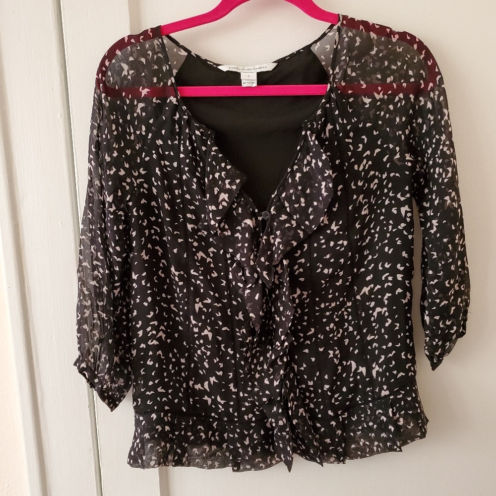 Diane Von Furstenberg black silk ruffle top 2